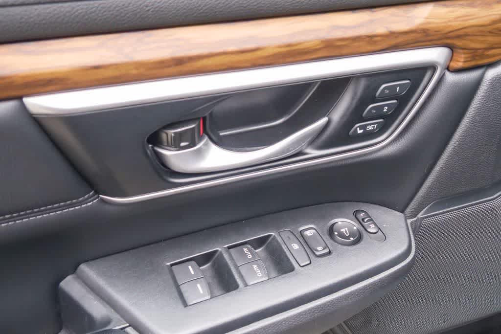 Used 2022 Honda CR-V Touring image 20