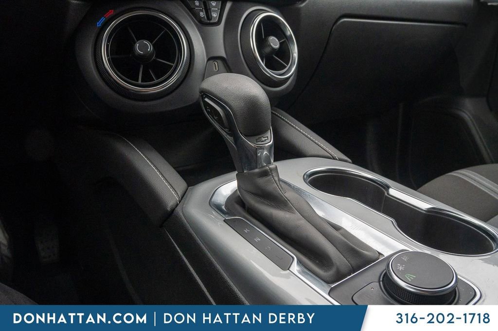 Used 2025 Chevrolet Blazer LT FWD image 10