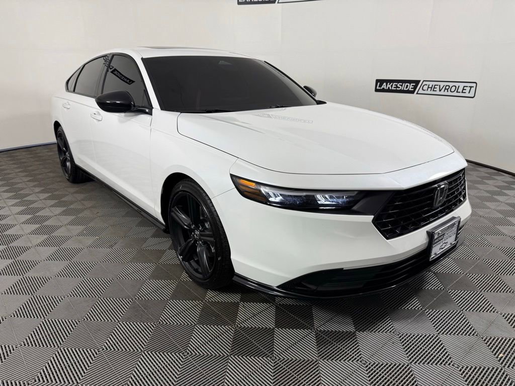 Used 2026 Honda Accord Sport image 8