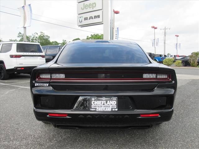 Used 2025 Dodge Charger R/T w/ Quick Order Package 25M R/T image 5