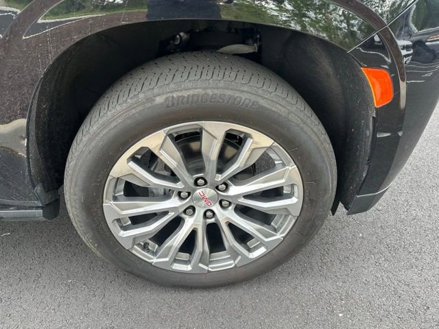 Used 2022 GMC Yukon Denali AWD/4WD image 15