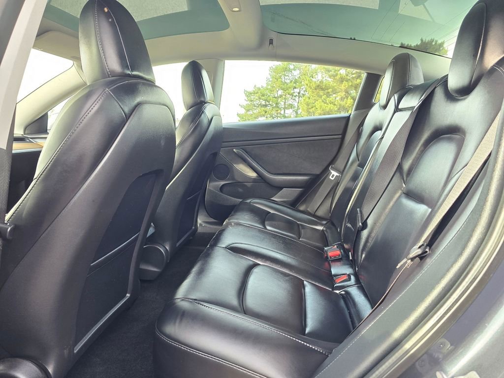 Used 2021 Tesla Model 3 Standard Range Plus RWD image 13