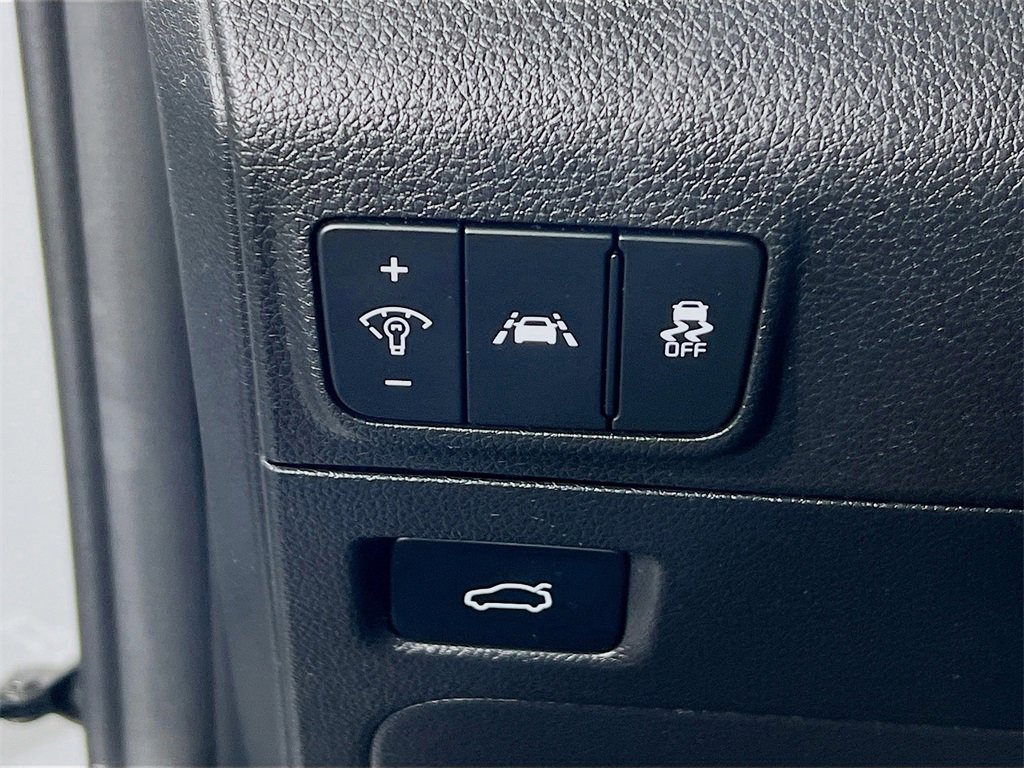 Used 2023 Kia K5 GT-Line image 20