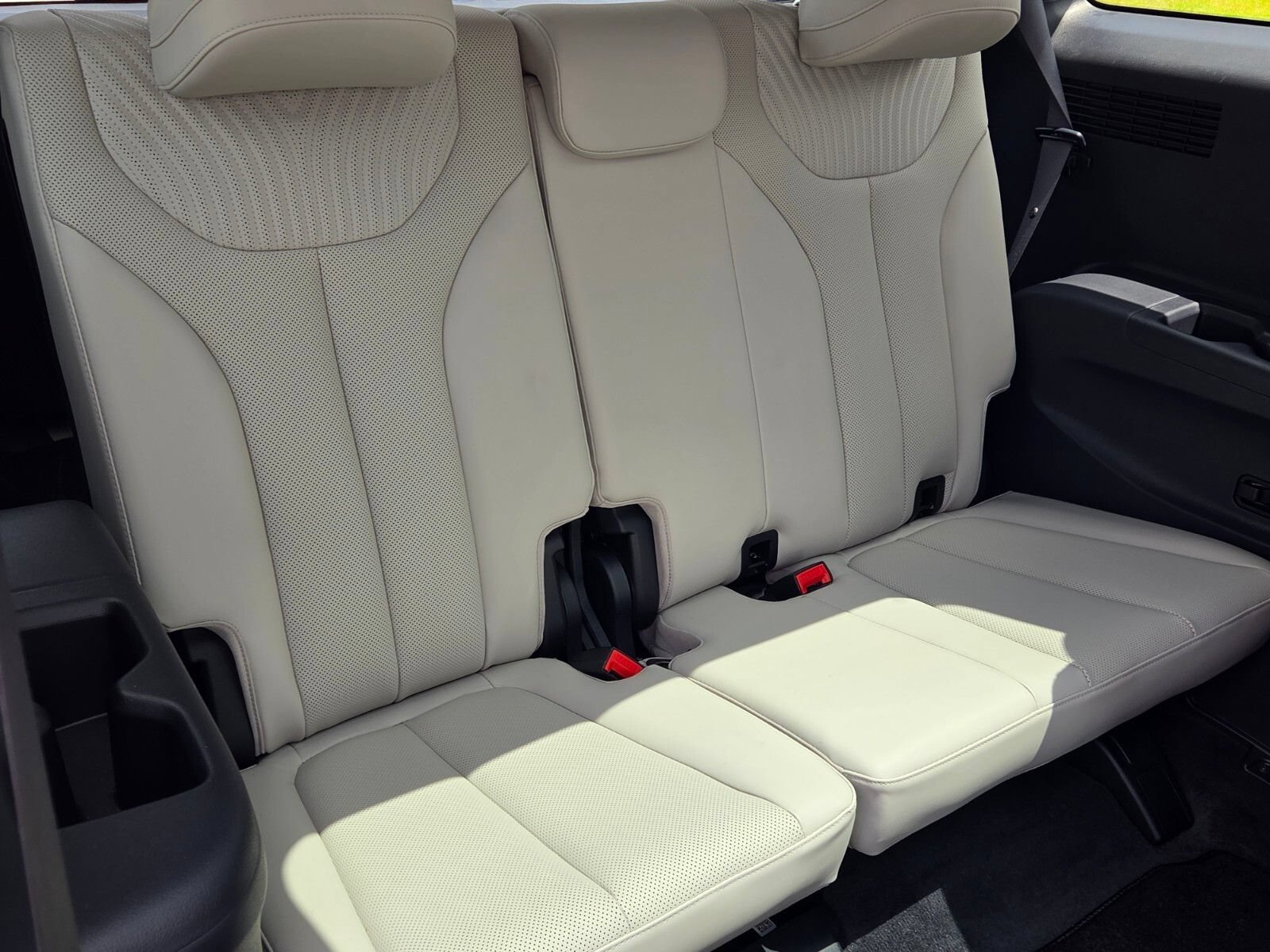 Used 2024 Hyundai Palisade Calligraphy AWD/4WD image 16