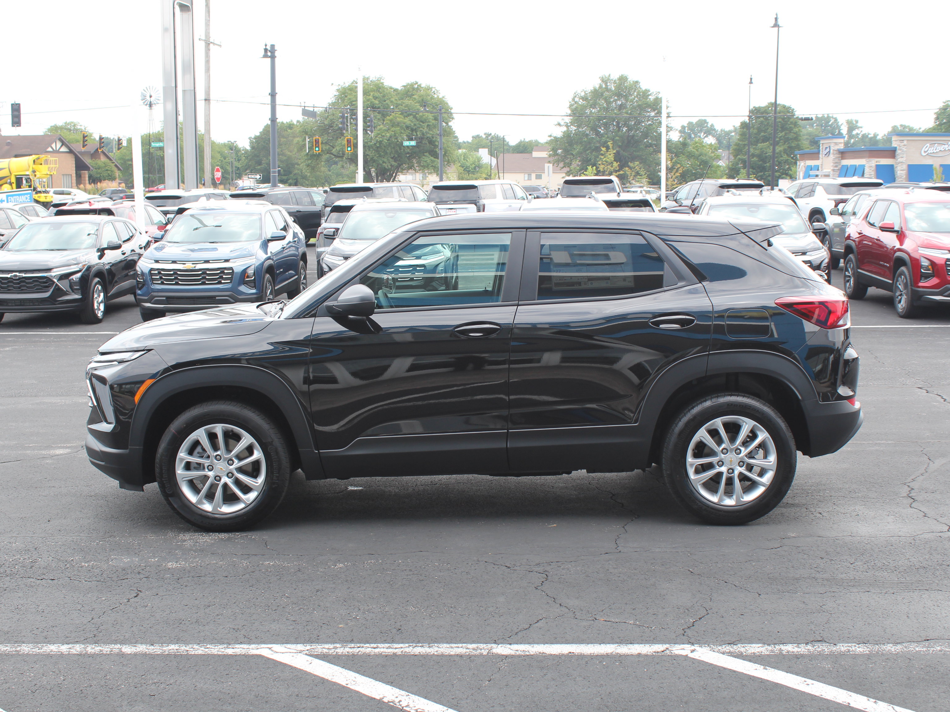 New 2026 Chevrolet TrailBlazer LS w/ LS Convenience Package AWD/4WD image 6