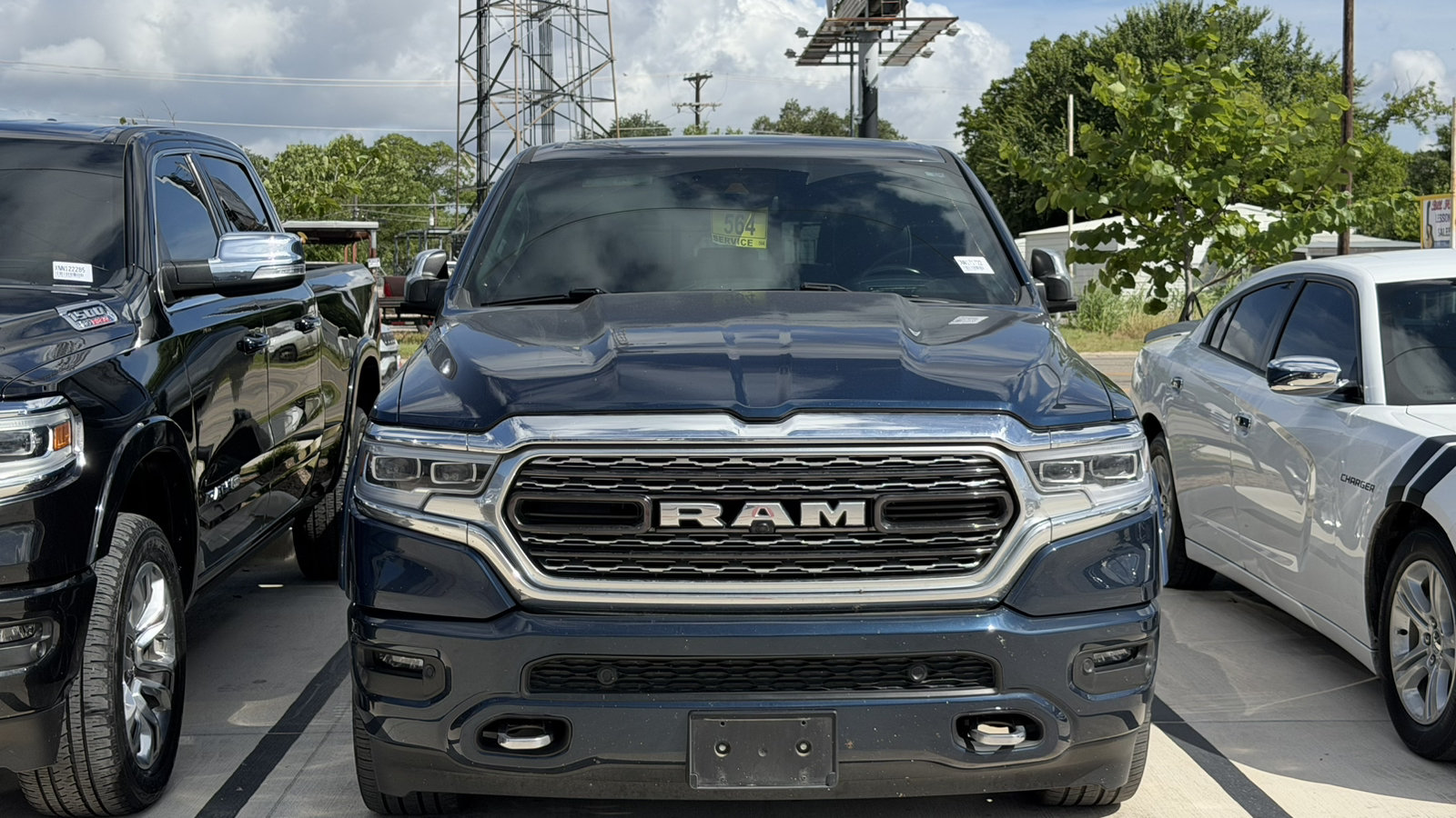 Used 2022 RAM 1500 Limited AWD/4WD image 12