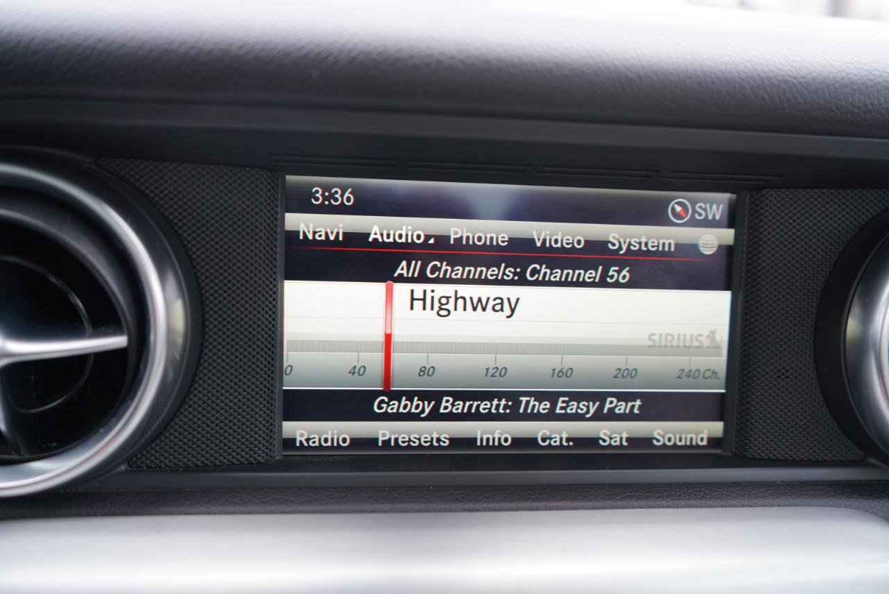 Used 2015 Mercedes-Benz SLK 250 image 52