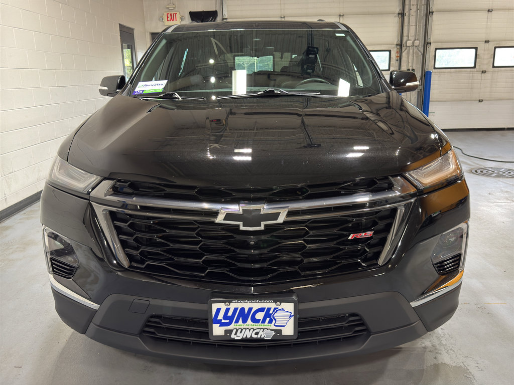 Used 2024 Chevrolet Traverse RS w/ LPO, Floor Liner Package AWD/4WD image 8
