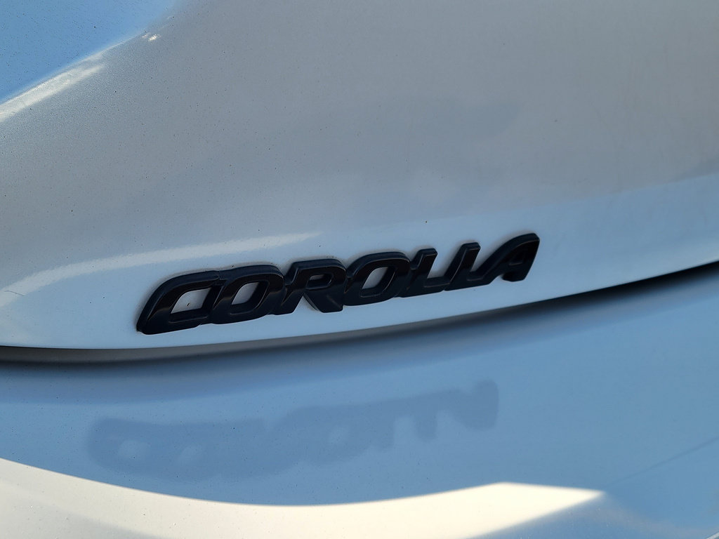 Used 2022 Toyota Corolla XSE FWD image 7