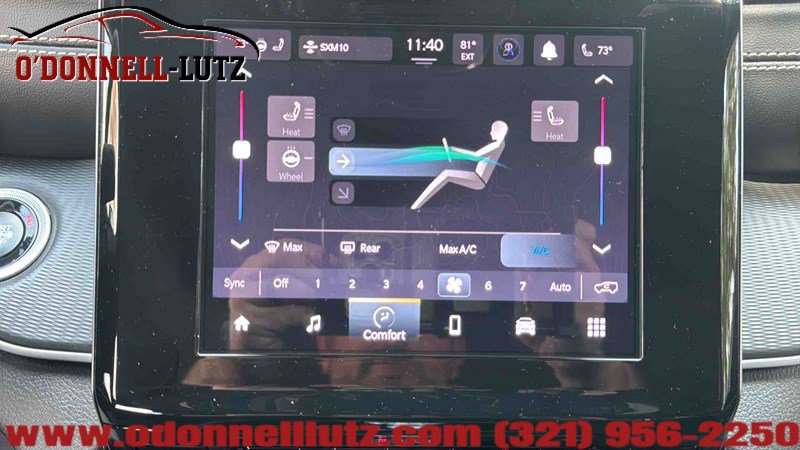 Used 2024 Jeep Grand Cherokee Laredo X w/ Luxury Tech Group I AWD/4WD image 28