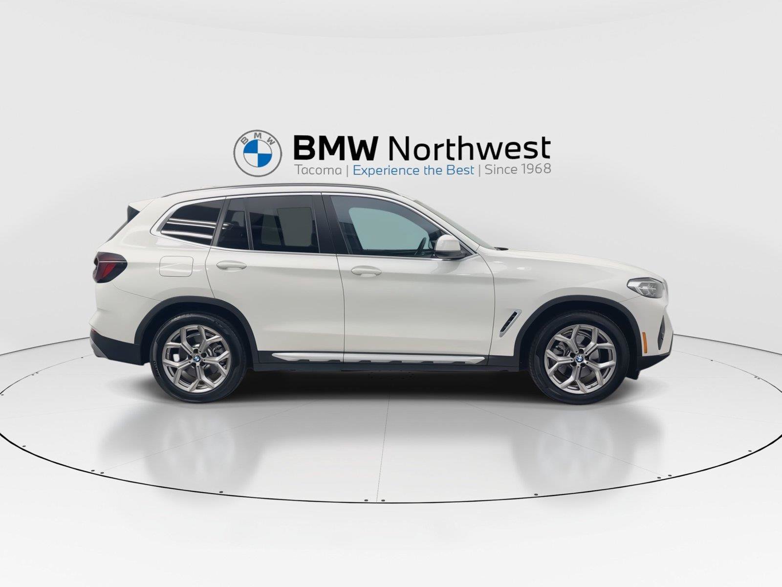 Used 2023 BMW X3 xDrive30i w/ Convenience Package w/ZPA AWD/4WD image 5