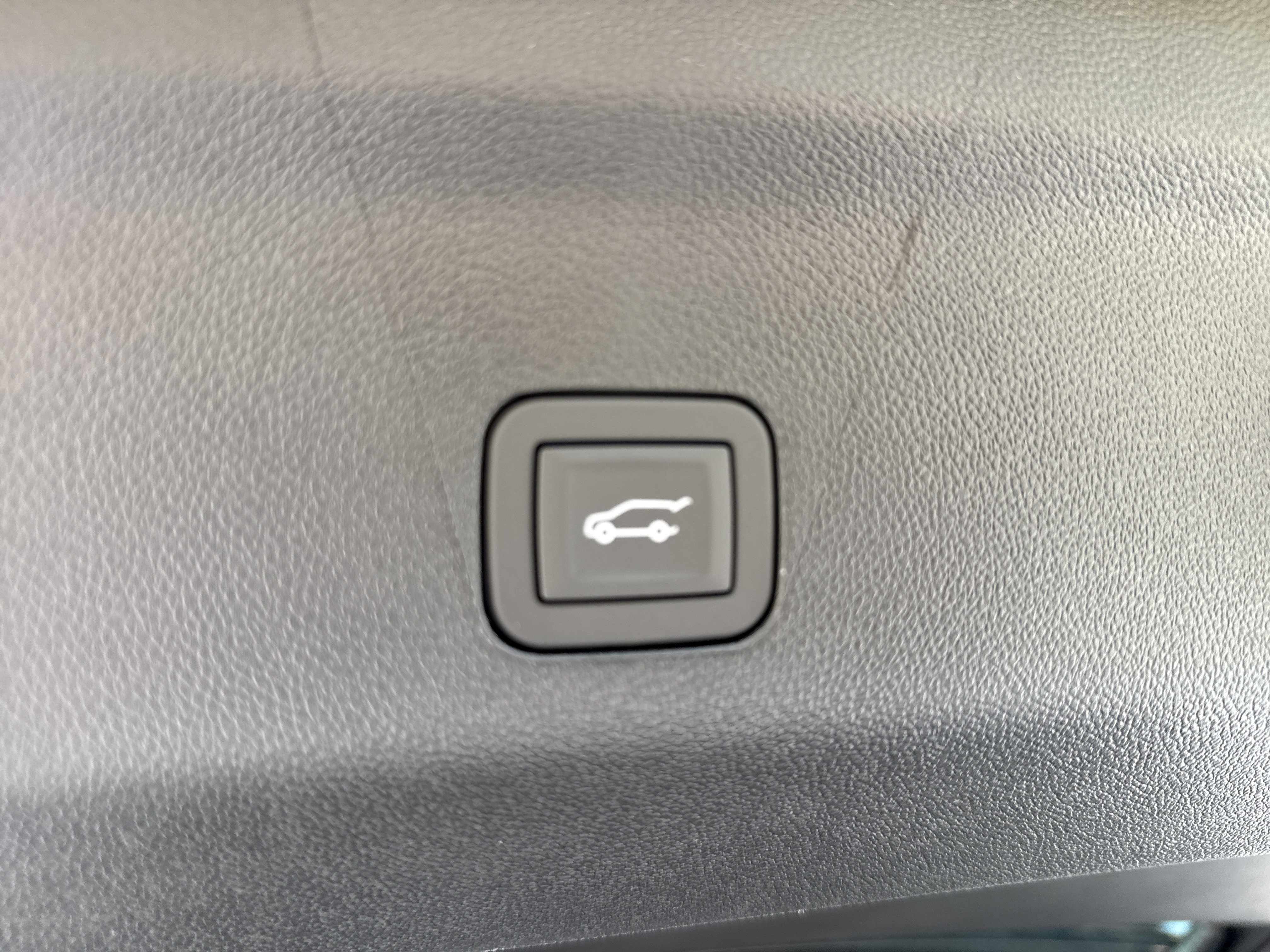 New 2026 GMC Yukon XL AT4 w/ AT4 Premium Plus Package image 38