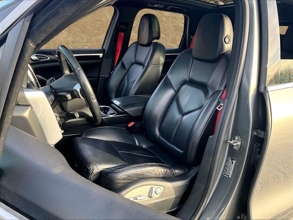 Used 2014 Porsche Cayenne Base image 22