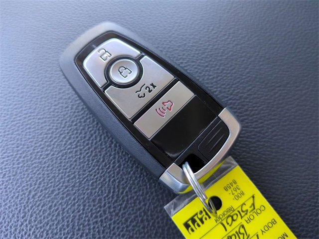 Used 2025 Ford F150 Lightning Flash image 28