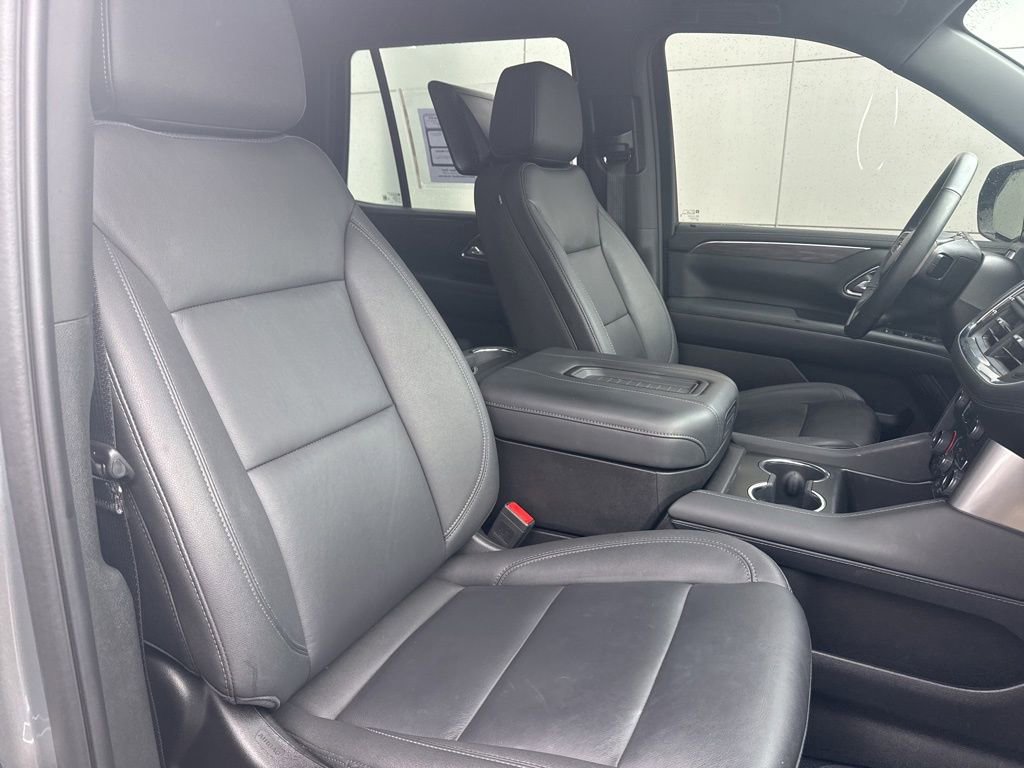 Used 2024 Chevrolet Tahoe Z71 w/ Luxury Package image 35