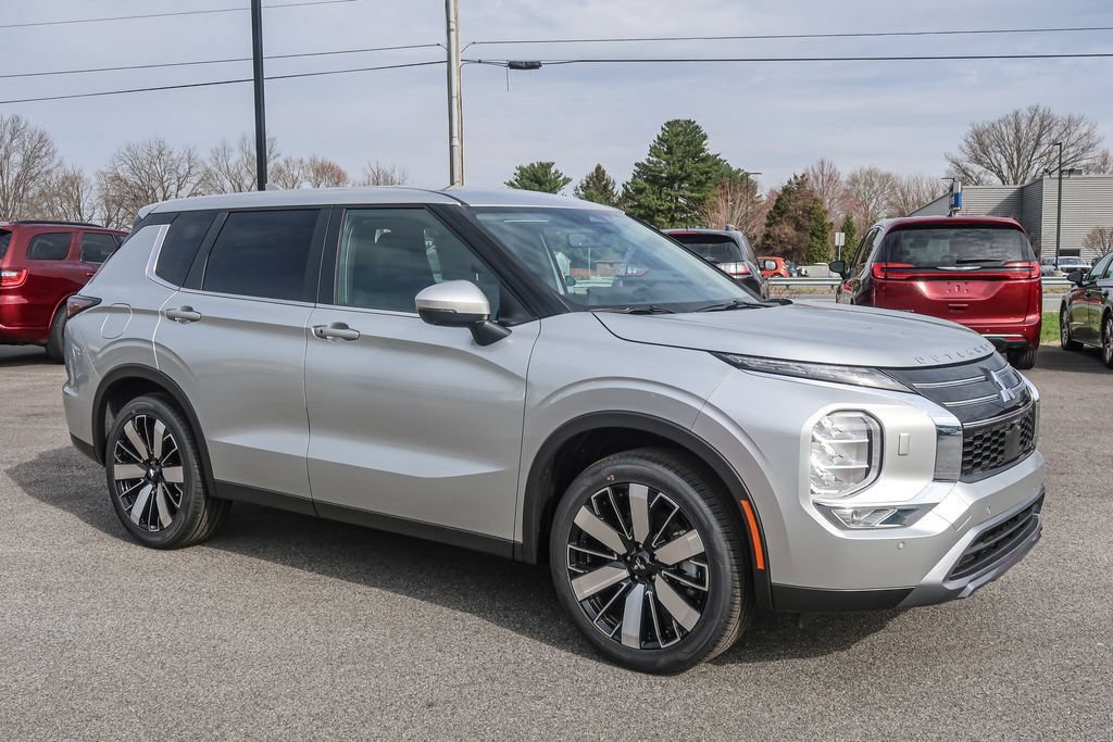 New 2026 Mitsubishi Outlander SE AWD/4WD image 7