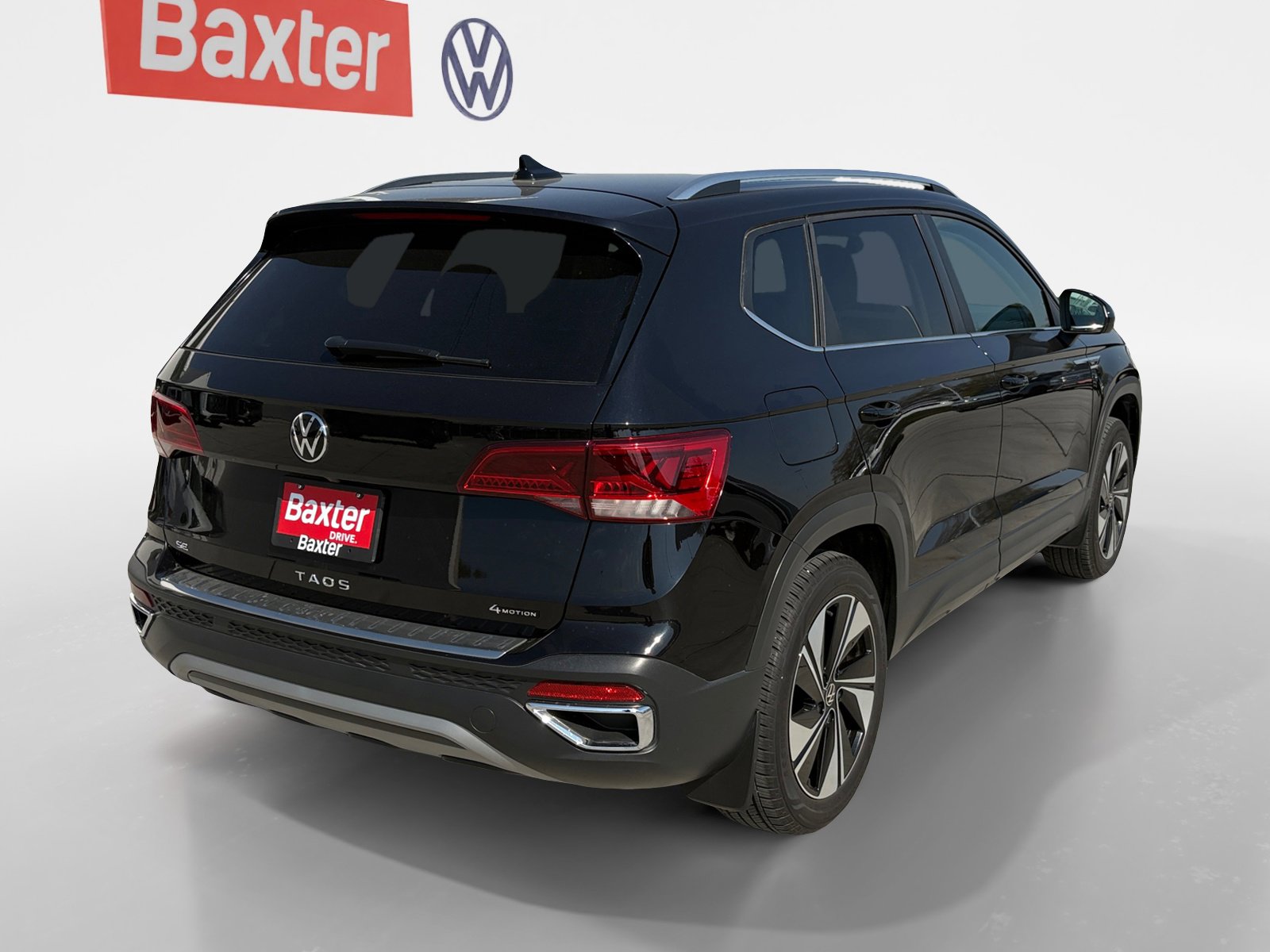 Certified 2024 Volkswagen Taos SE image 15