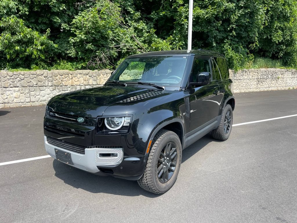 Used 2023 Land Rover Defender 90 S AWD/4WD image 2