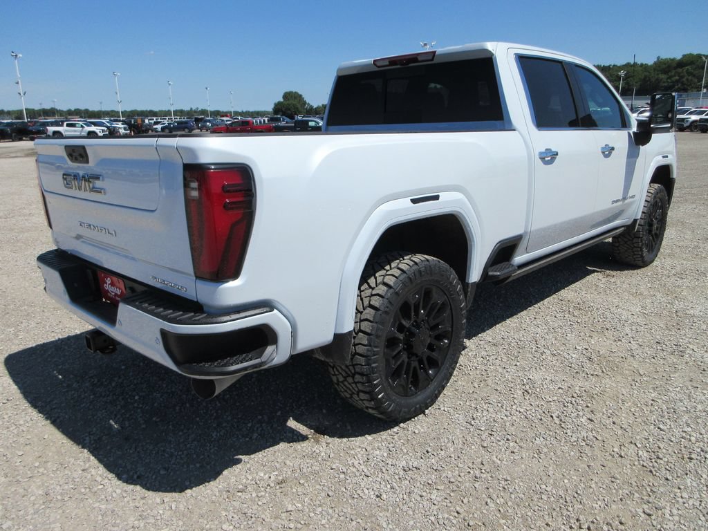 New 2026 GMC Sierra 2500 Denali Ultimate AWD/4WD image 4