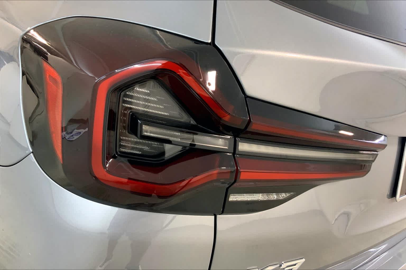New 2024 BMW X3 xDrive30i w/ Premium Package AWD/4WD image 14