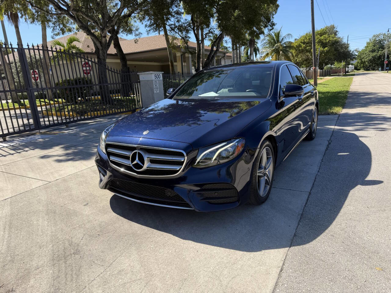 Used 2020 Mercedes-Benz E 350 Sedan image 2