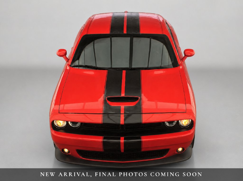 Used 2021 Dodge Challenger R/T RWD image 7