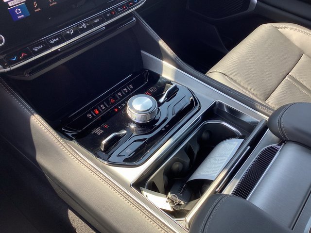 New 2025 Jeep Wagoneer Series II image 18