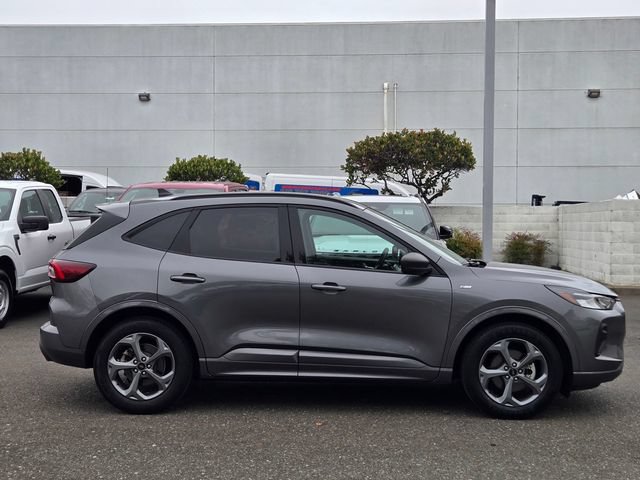 Certified 2024 Ford Escape ST-Line FWD image 6