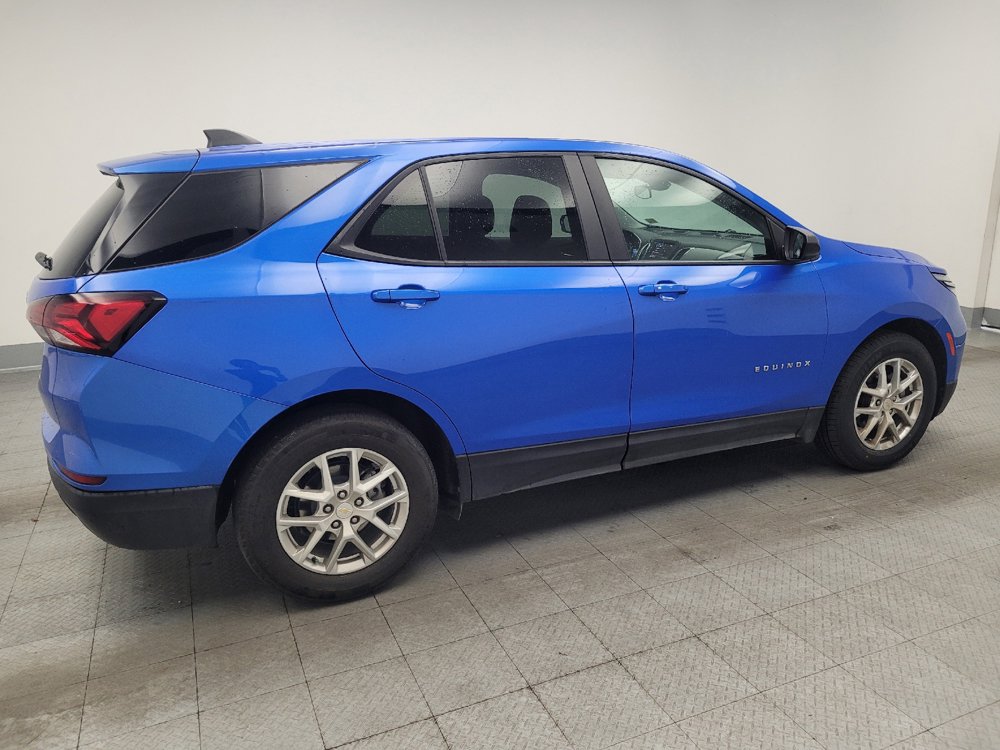 Used 2024 Chevrolet Equinox LS w/ LS Convenience Package FWD image 10