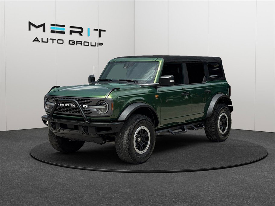 Used 2022 Ford Bronco Badlands w/ Sasquatch Package AWD/4WD image 4