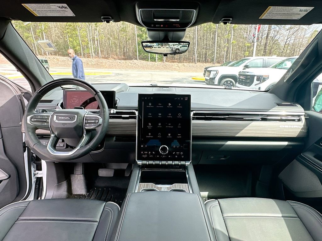 Used 2025 GMC Sierra EV Denali image 3