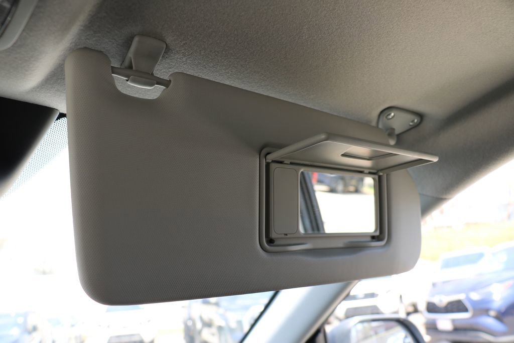 Used 2025 Mitsubishi Outlander Sport ES AWD/4WD image 19