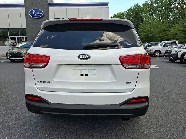 Used 2016 Kia Sorento AWD image 7