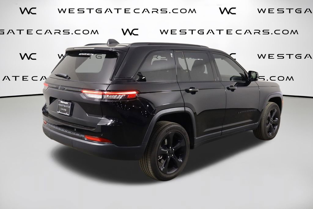 Used 2023 Jeep Grand Cherokee Altitude AWD/4WD image 50