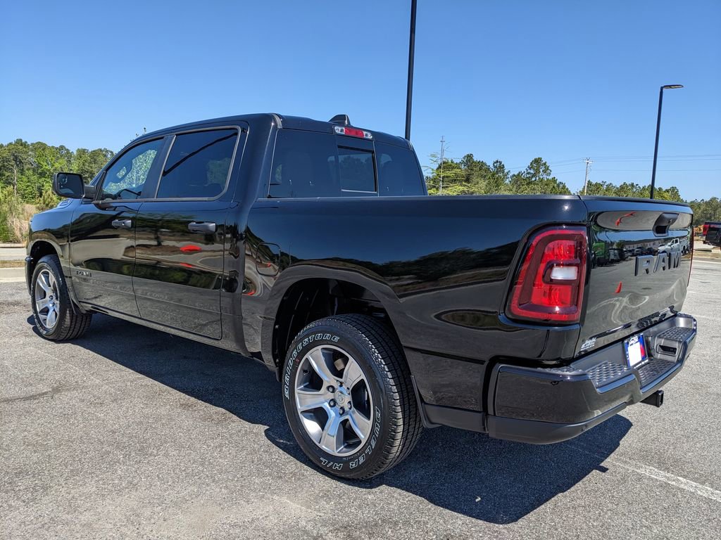 New 2026 RAM 1500 Express RWD image 18