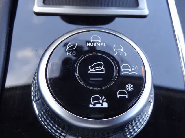 Used 2024 Mitsubishi Outlander SE AWD/4WD image 29