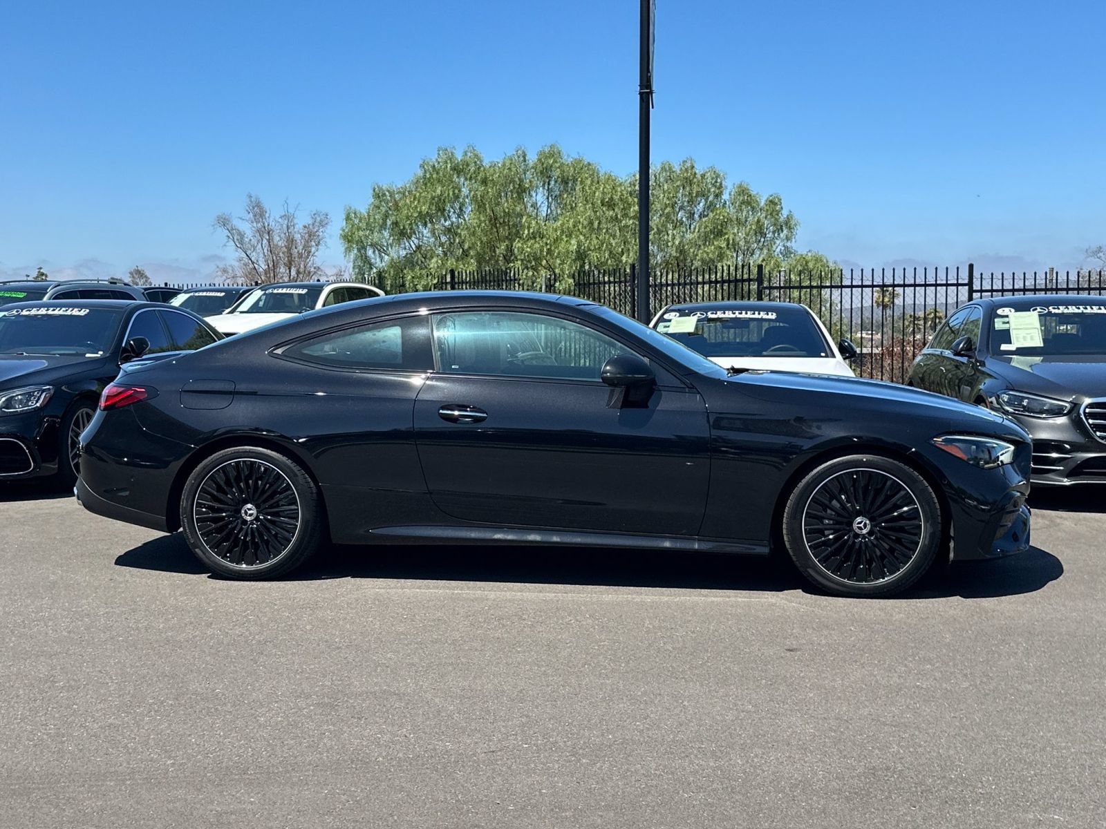 New 2026 Mercedes-Benz CLE 300 4MATIC Coupe image 2
