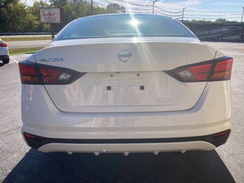 Used 2022 Nissan Altima 2.5 S image 7