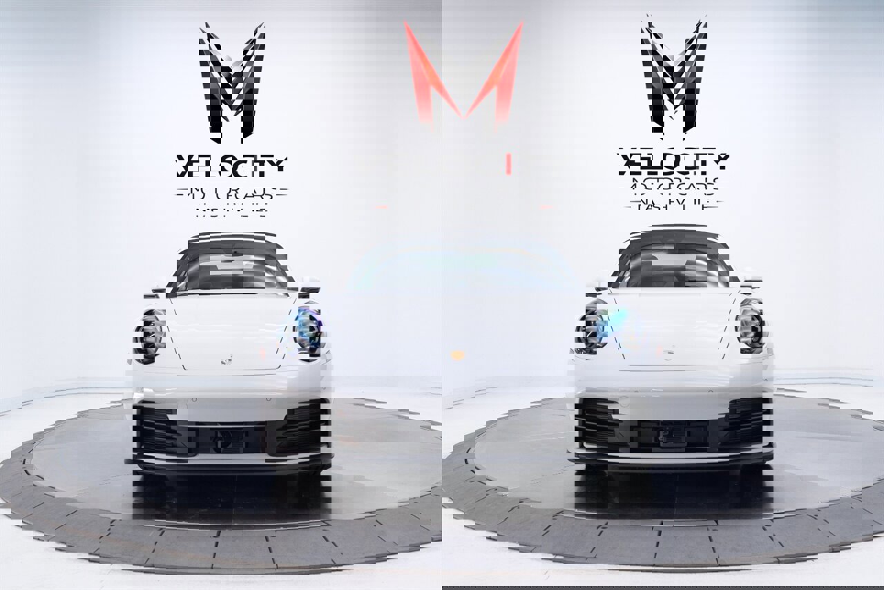 Used 2025 Porsche 911 Carrera w/ Premium Package image 3