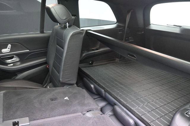 Used 2020 Mercedes-Benz GLS 450 4MATIC image 22