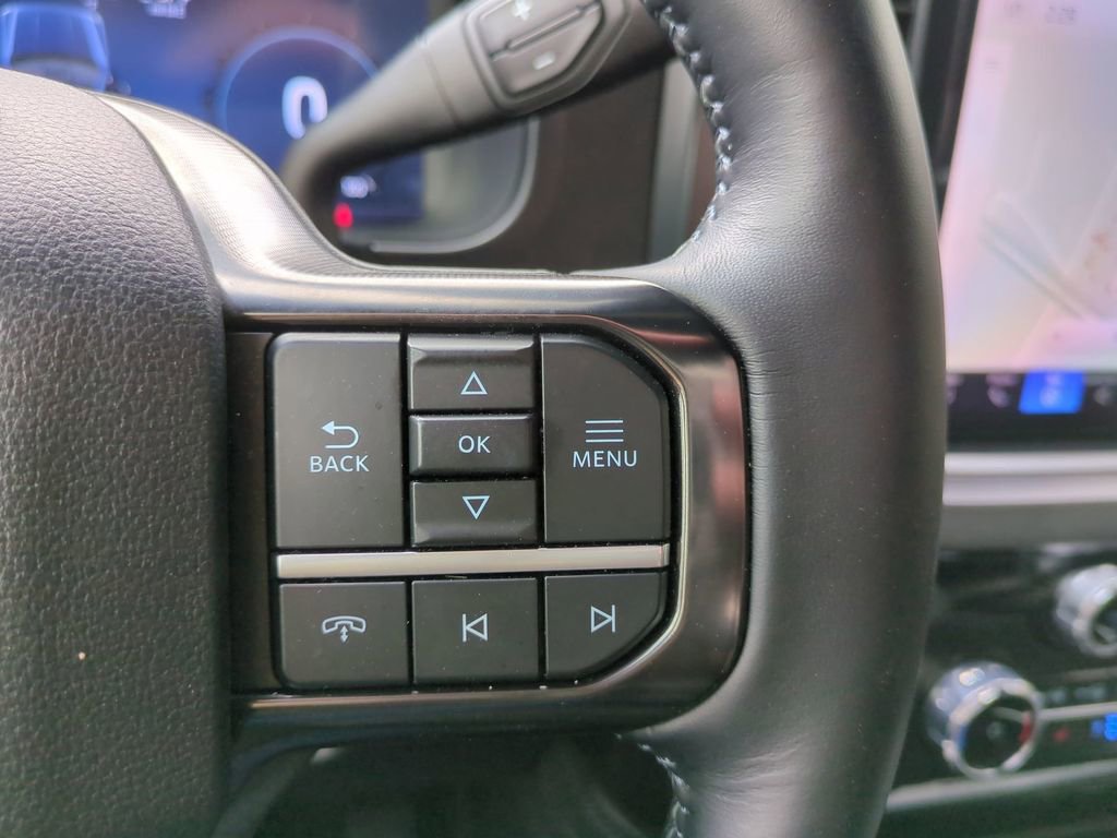 Used 2026 Ford F250 Platinum w/ Tremor Off-Road Package image 31