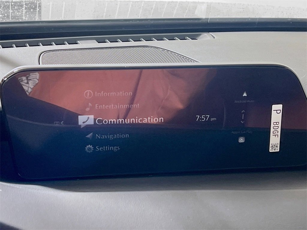 Used 2025 MAZDA MAZDA3 s image 13