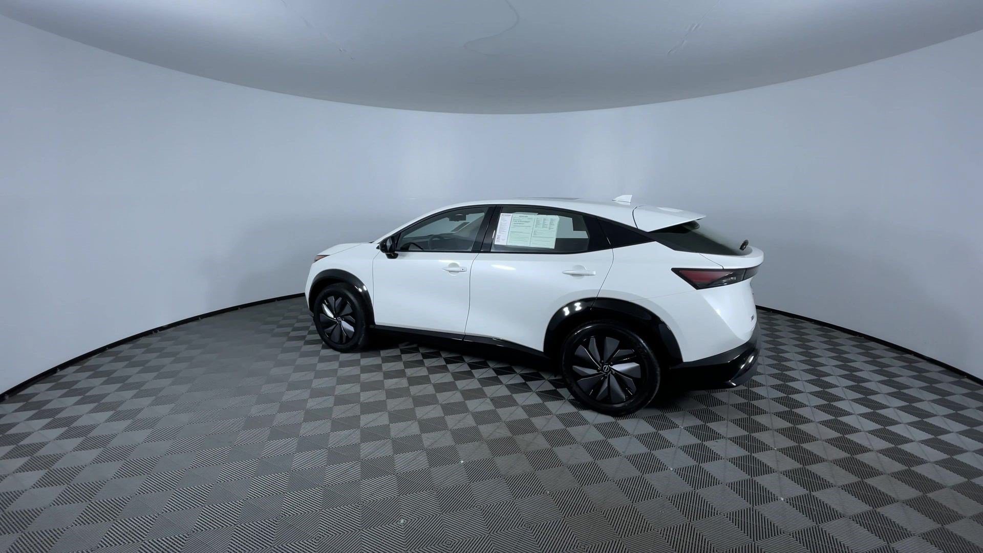 Certified 2024 Nissan Ariya AWD image 6