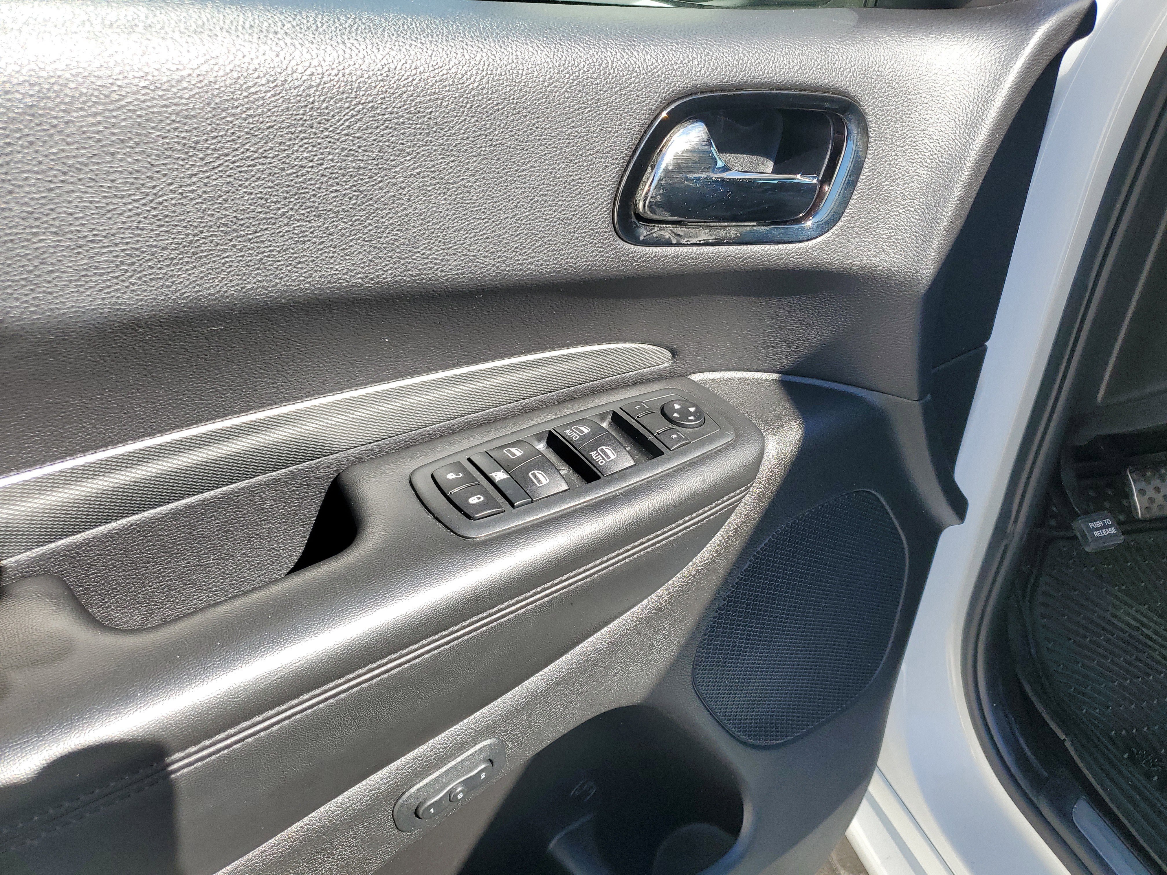 Used 2020 Dodge Durango GT image 19