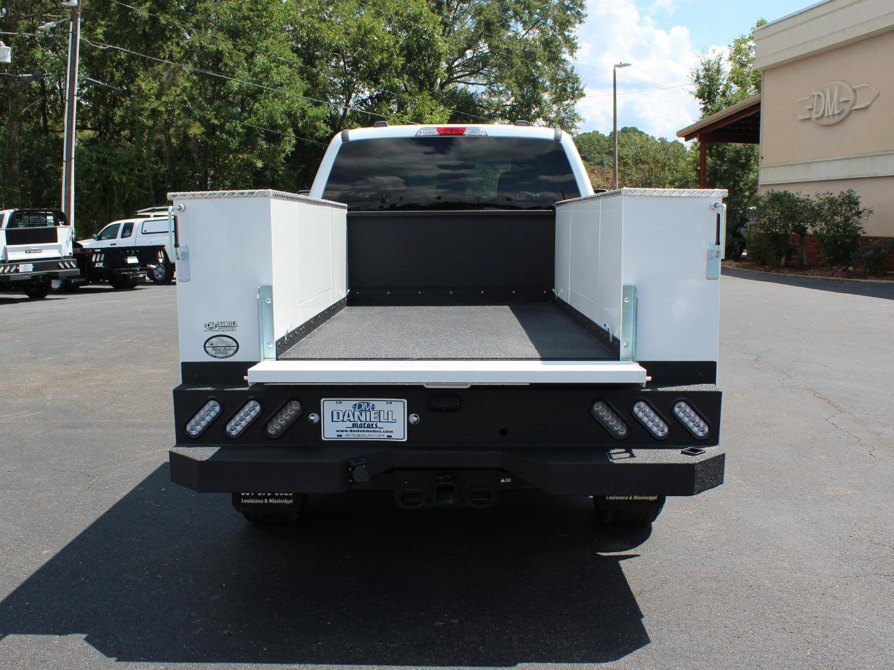 Used 2025 Ford F350 XLT AWD/4WD image 15
