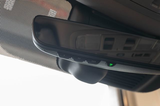 Used 2018 Honda Accord Touring image 30