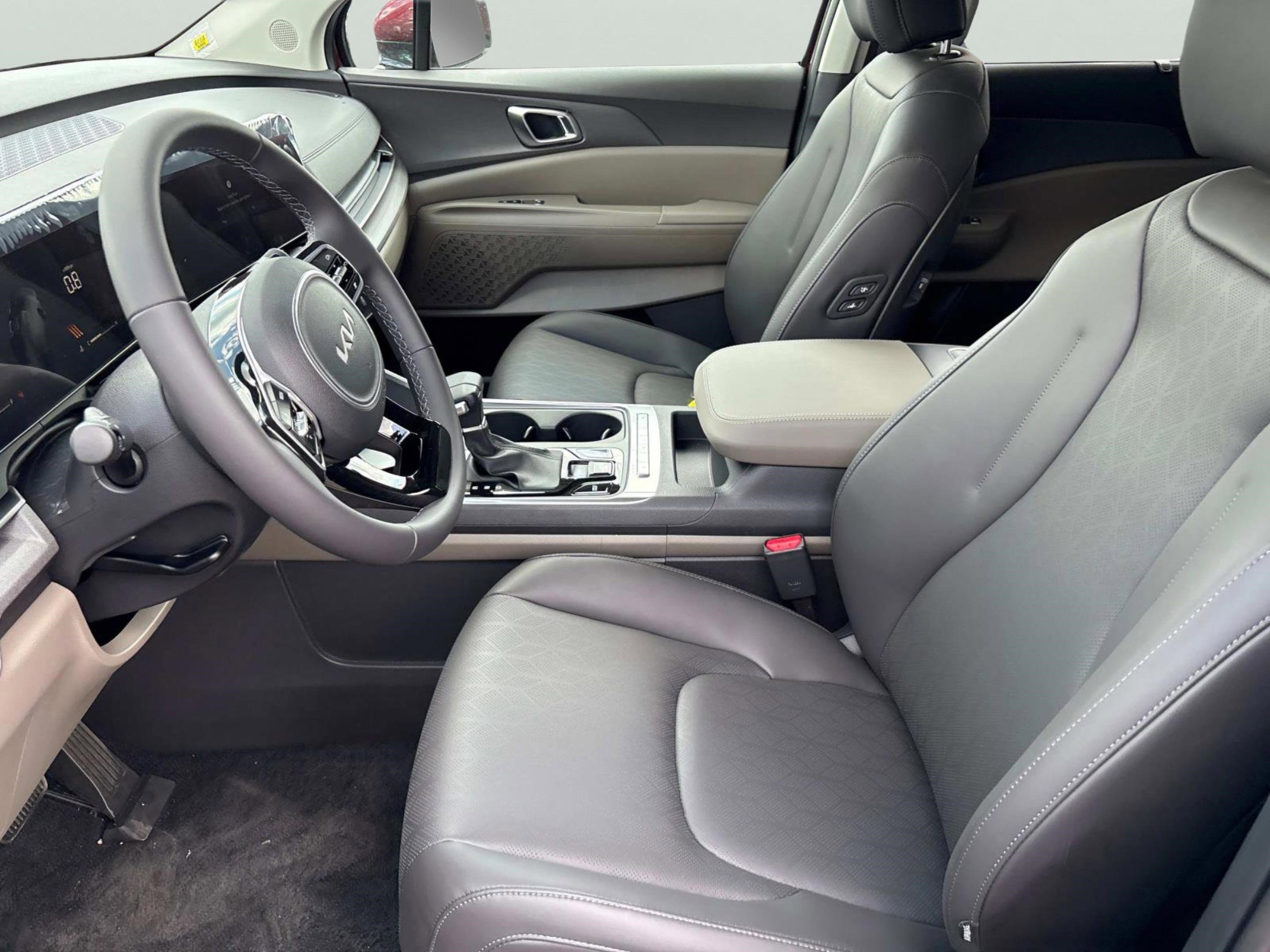 New 2026 Kia Carnival EX image 23