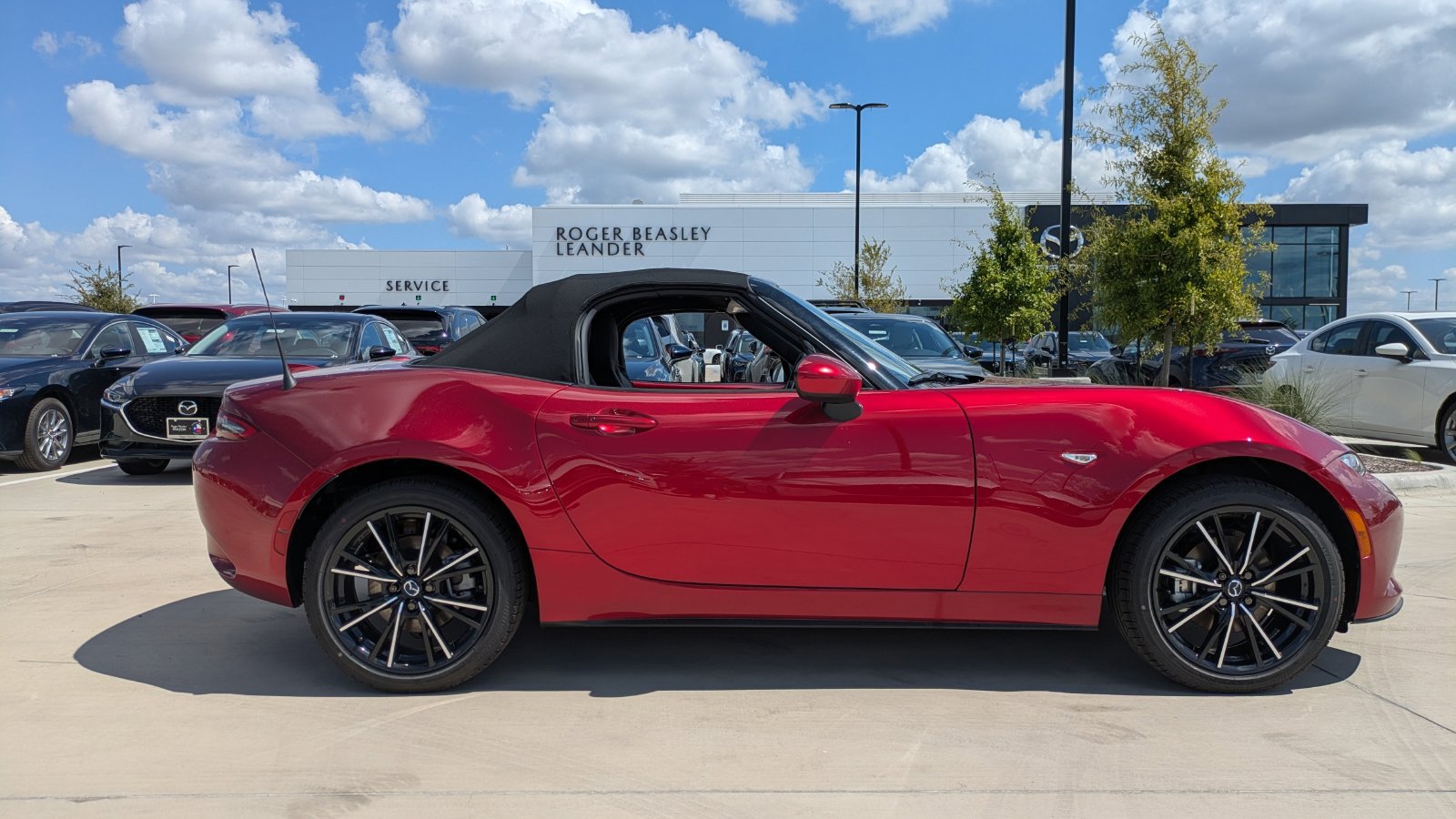 New 2026 MAZDA MX-5 Miata Grand Touring RWD image 8