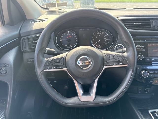 Used 2017 Nissan Rogue Sport SV AWD/4WD image 20