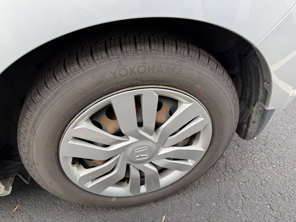 Used 2015 Honda Fit LX image 10